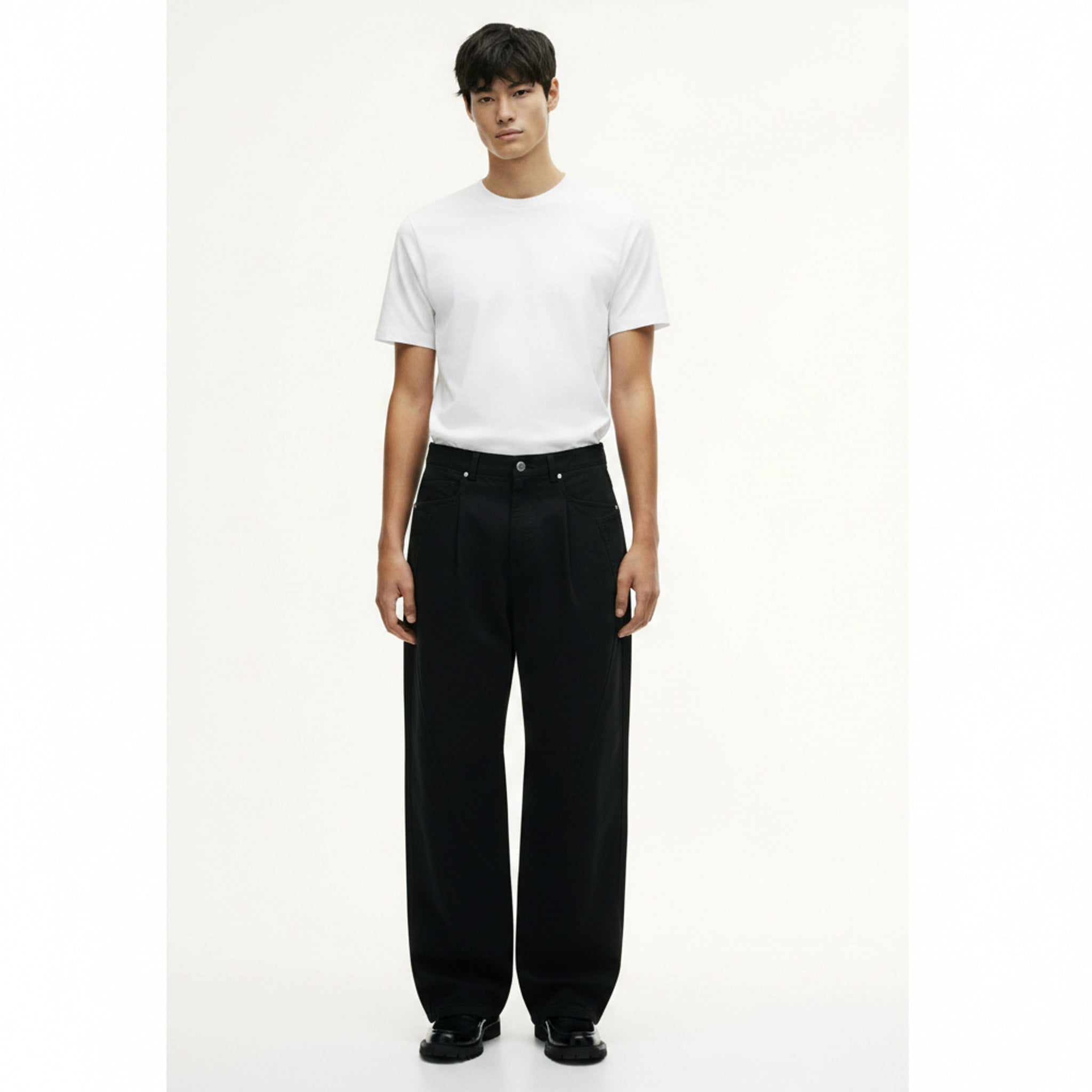 100% Cotton Stretch Pants on model - Black - front