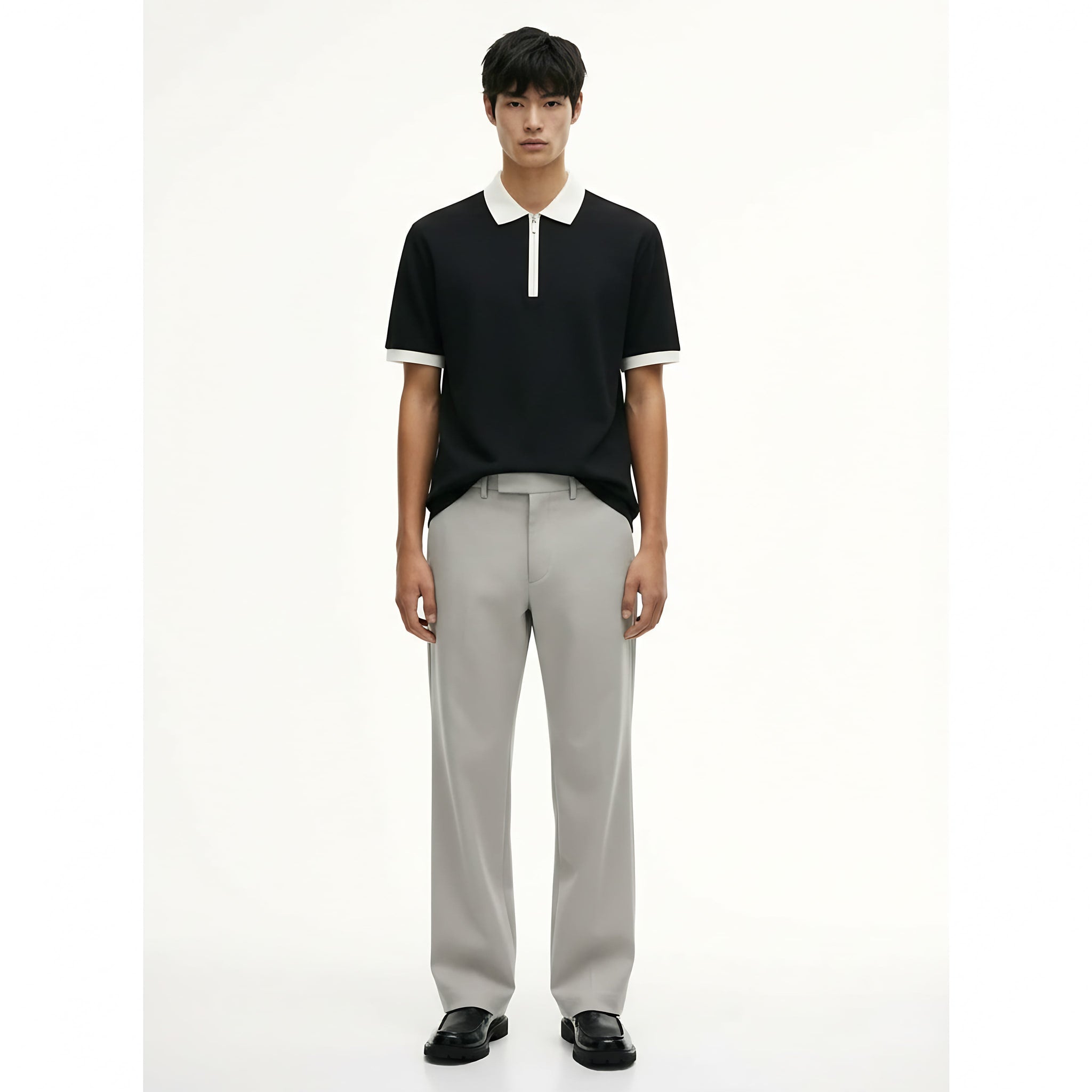 Heavyweight Cotton T-Shirt 250g on model - front view