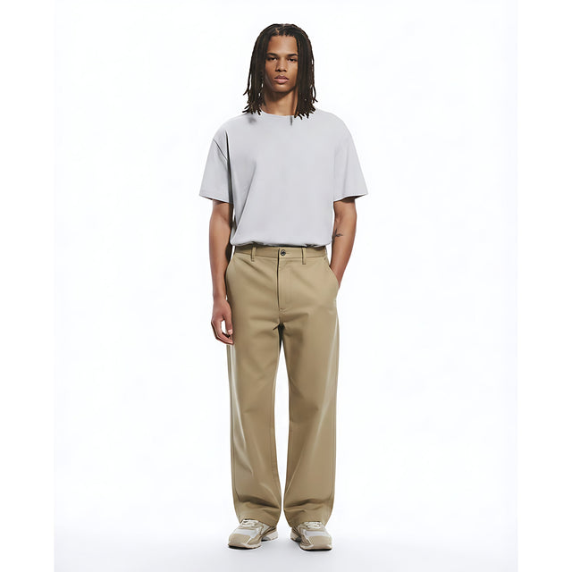 Curved Cargo Cotton Stretch Pants on model - front view