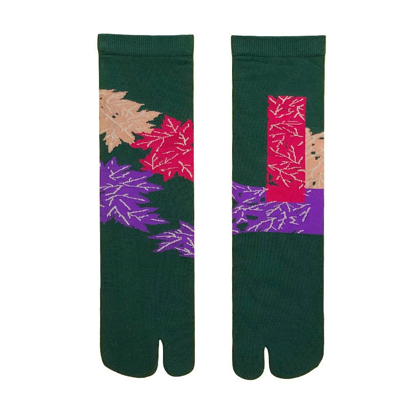 Japanese pattern tabi socks laid flat, split-toe cotton jacquard, one size