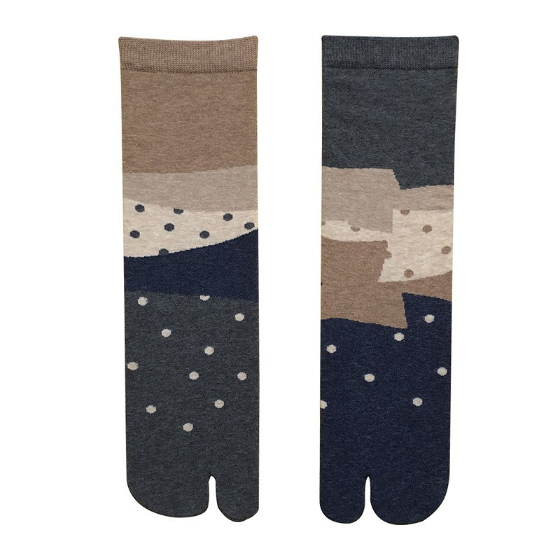 Japanese pattern tabi socks laid flat, split-toe cotton jacquard, one size