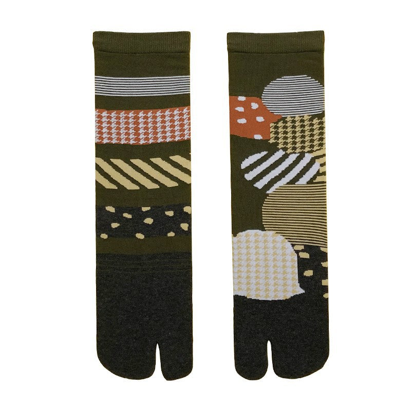 Japanese pattern tabi socks laid flat, split-toe cotton jacquard, one size