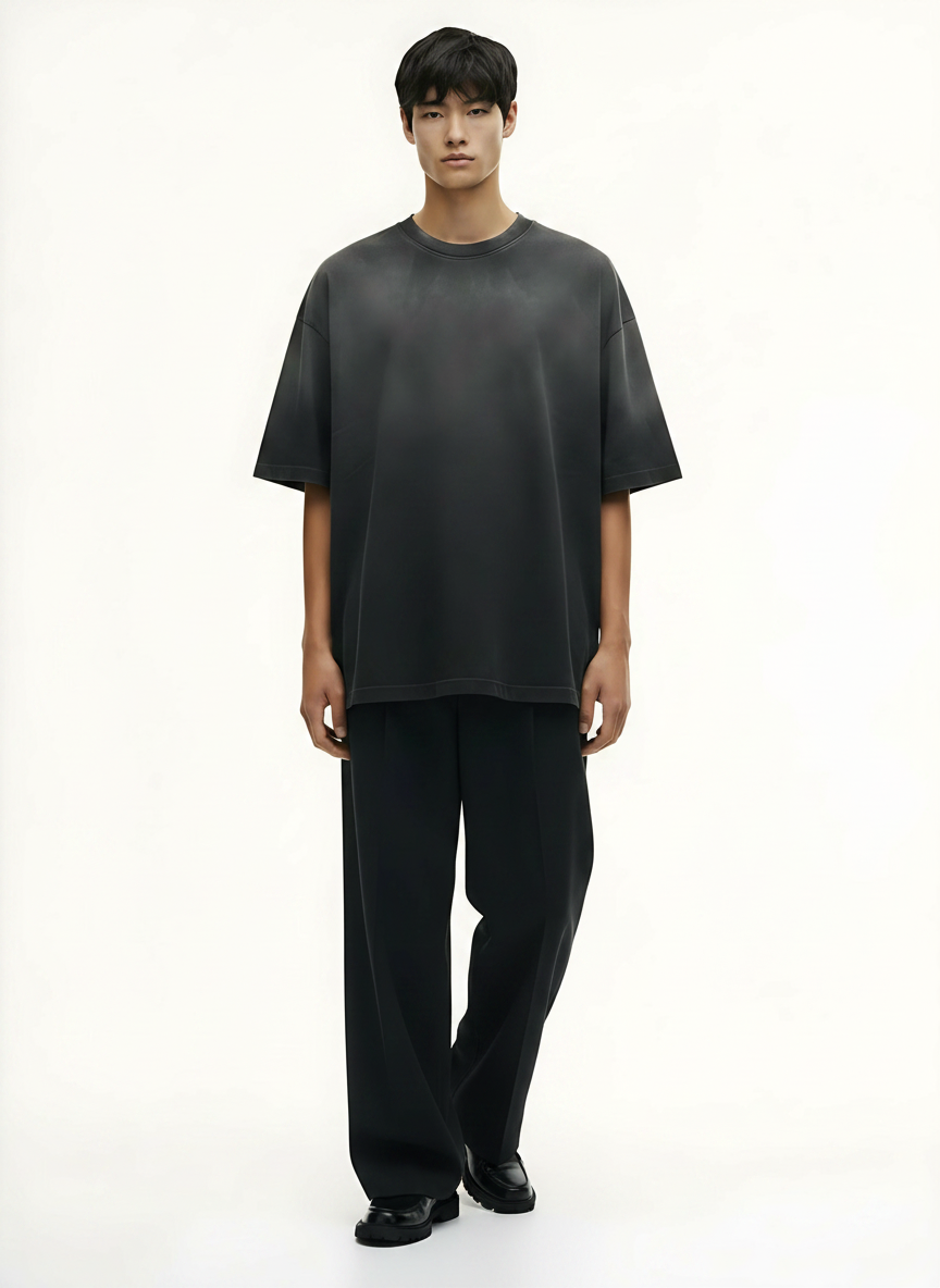 Dune Vintage T-Shirt on model - Please Contact Customer Service For Large Goods Under The Code Breaking Process front view