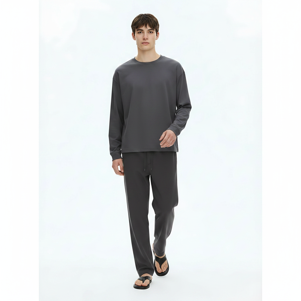 Heavyweight Cotton Long-Sleeve T-Shirt 305g on model - Dark Gray front view