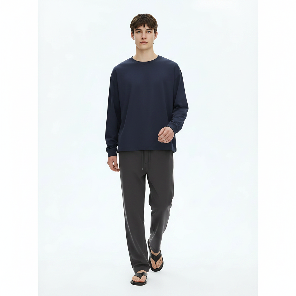 Heavyweight Cotton Long-Sleeve T-Shirt 305g on model - Navy Blue front view