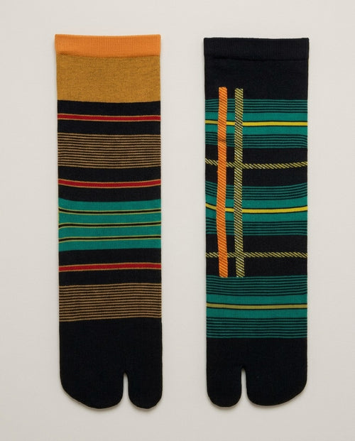 Japanese pattern tabi socks laid flat, split-toe cotton jacquard, one size, teal stripe