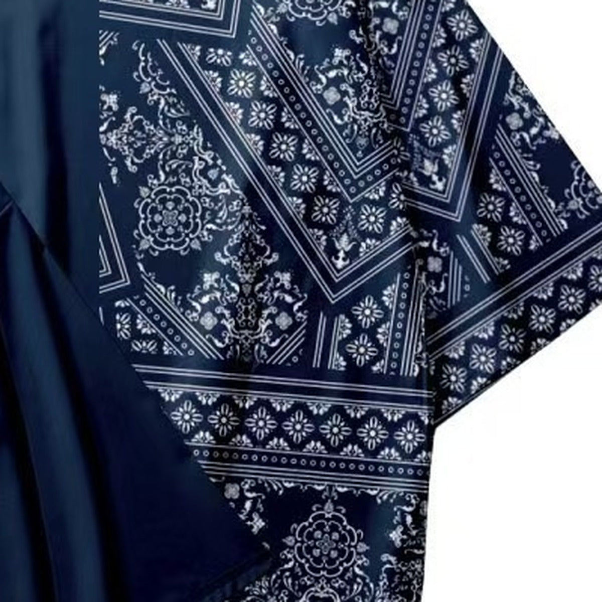 Men's blue haori with navy pattern, print detail