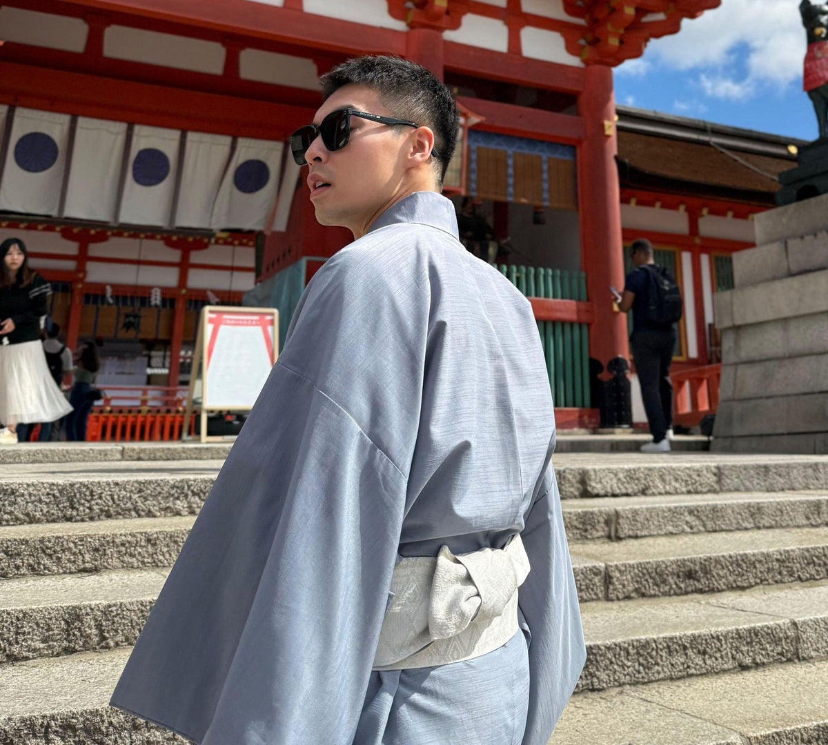Men's light blue kimono, worn at a temple