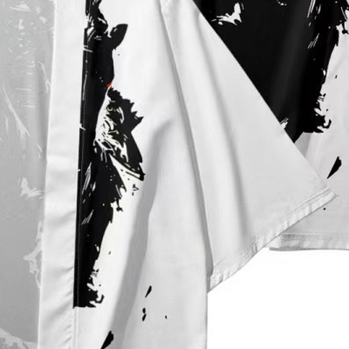 Men's white haori with ink samurai print, print detail