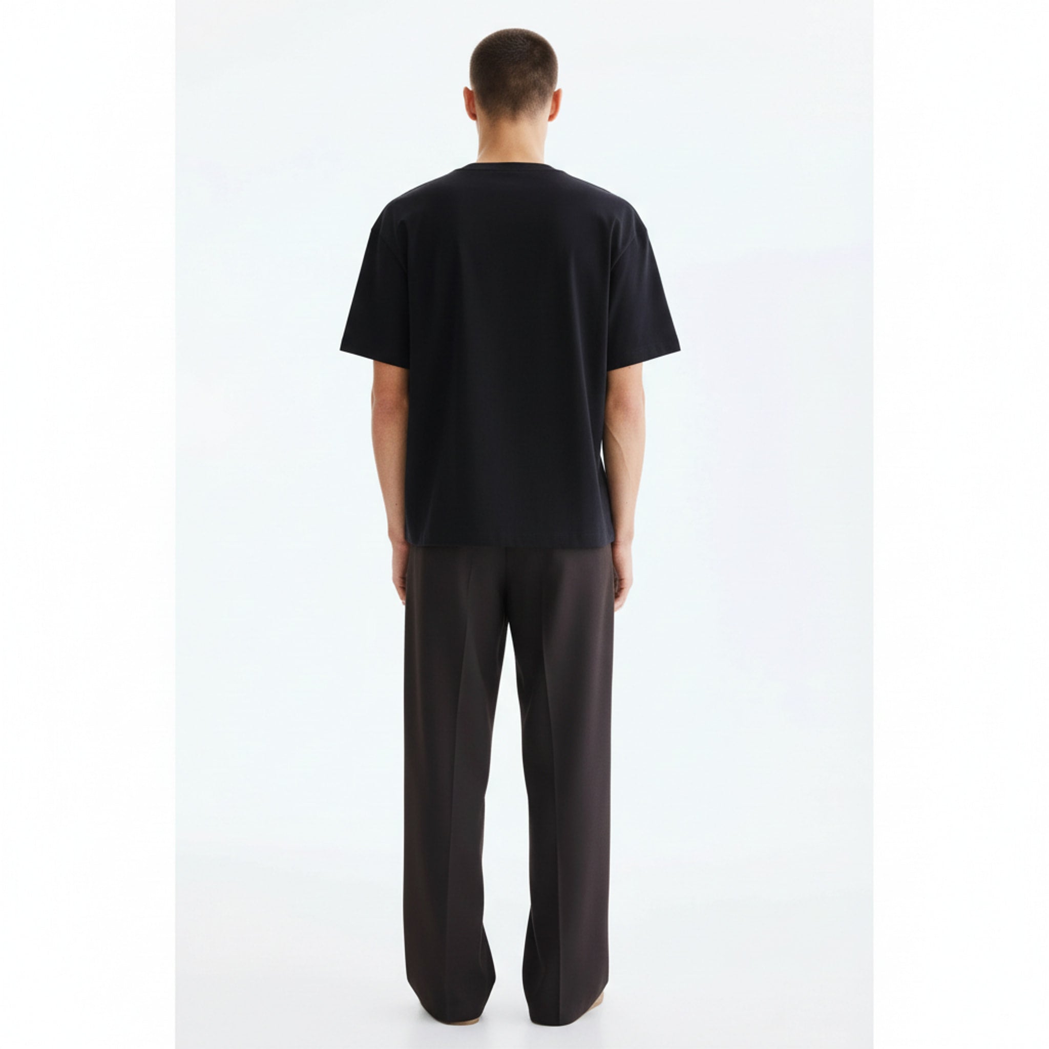 Cooling Cotton-Blend T-Shirt 220g on model - back view