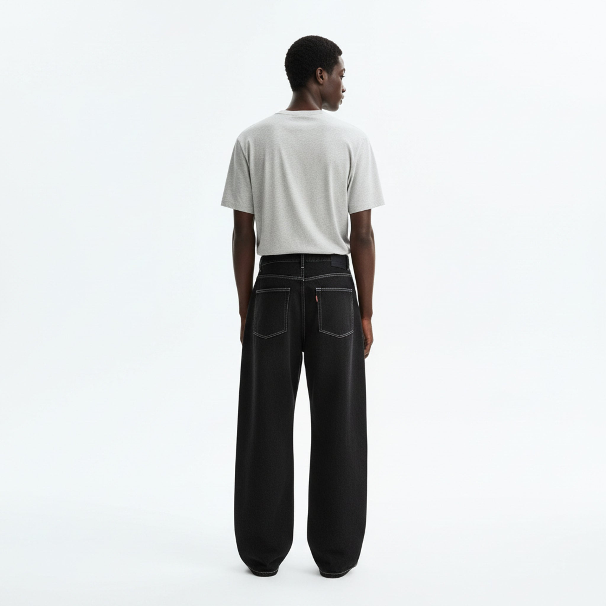 Relaxed Pants Cotton-Blend on model - Black - back