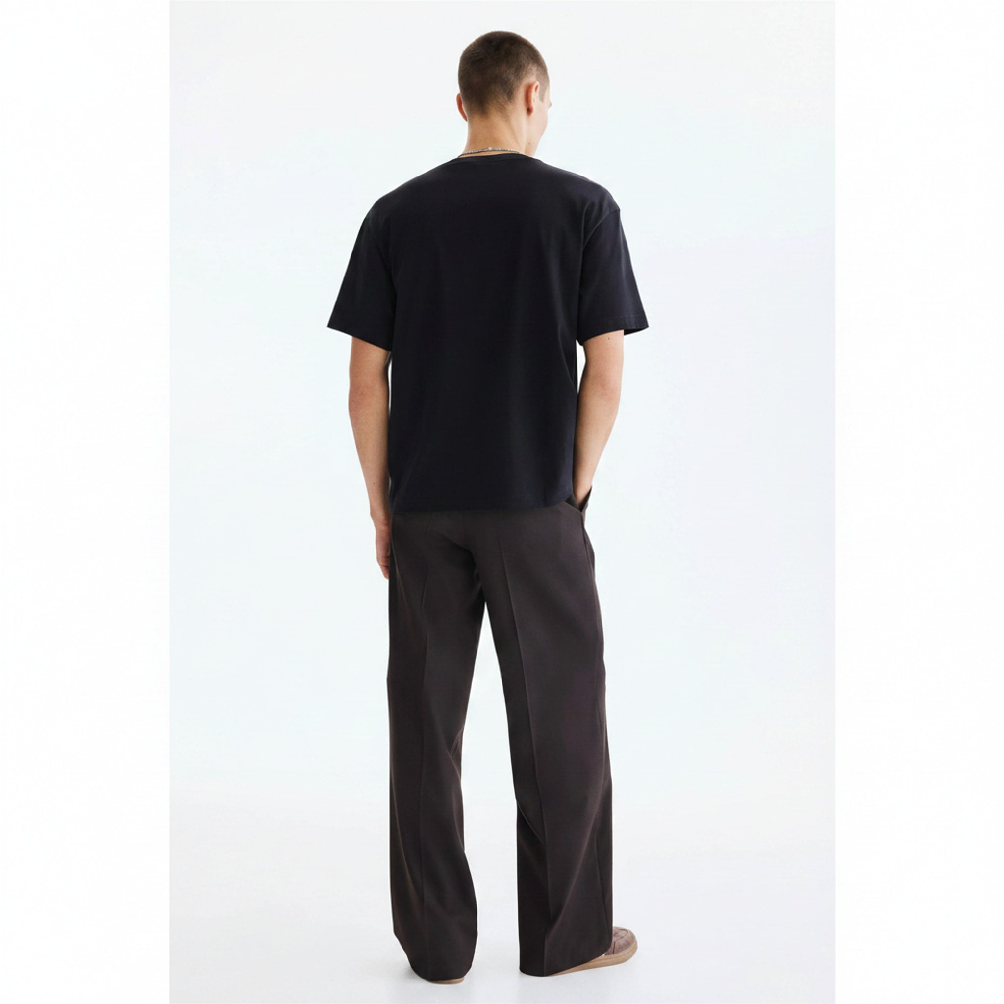Stretch Cotton Fitness T-Shirt on model - Black - back