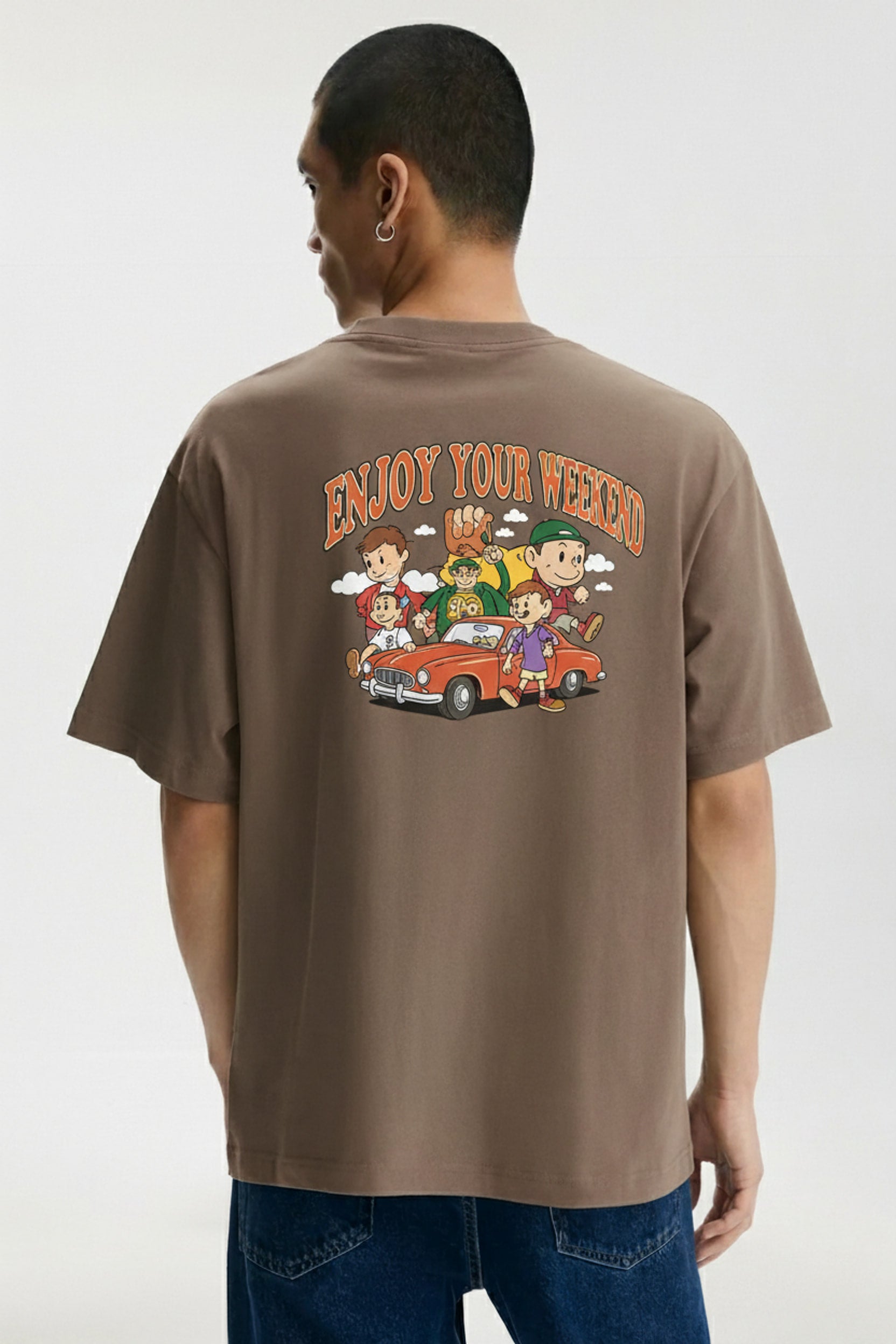Outdoor Heavyweight Cotton Graphic T-Shirt on model - Brown - back