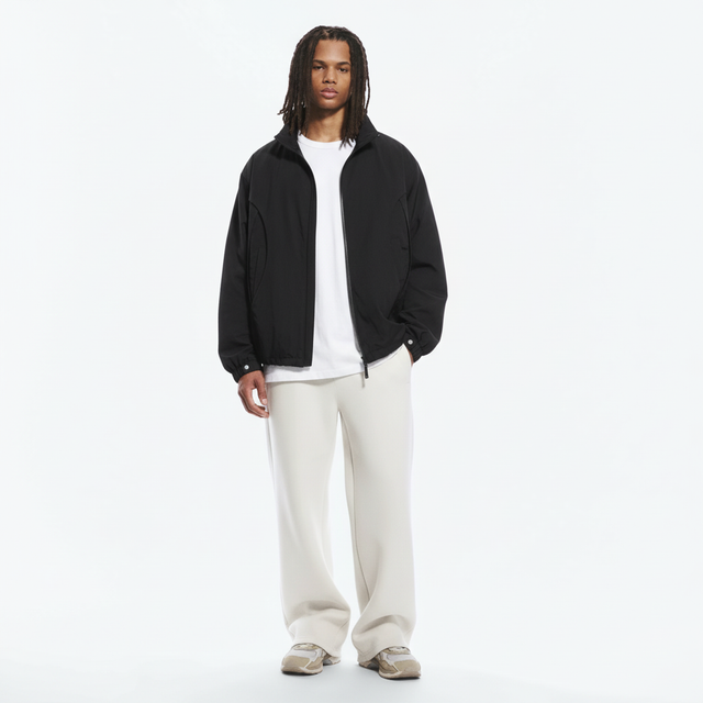 Cotton Jacket on model - Black - front