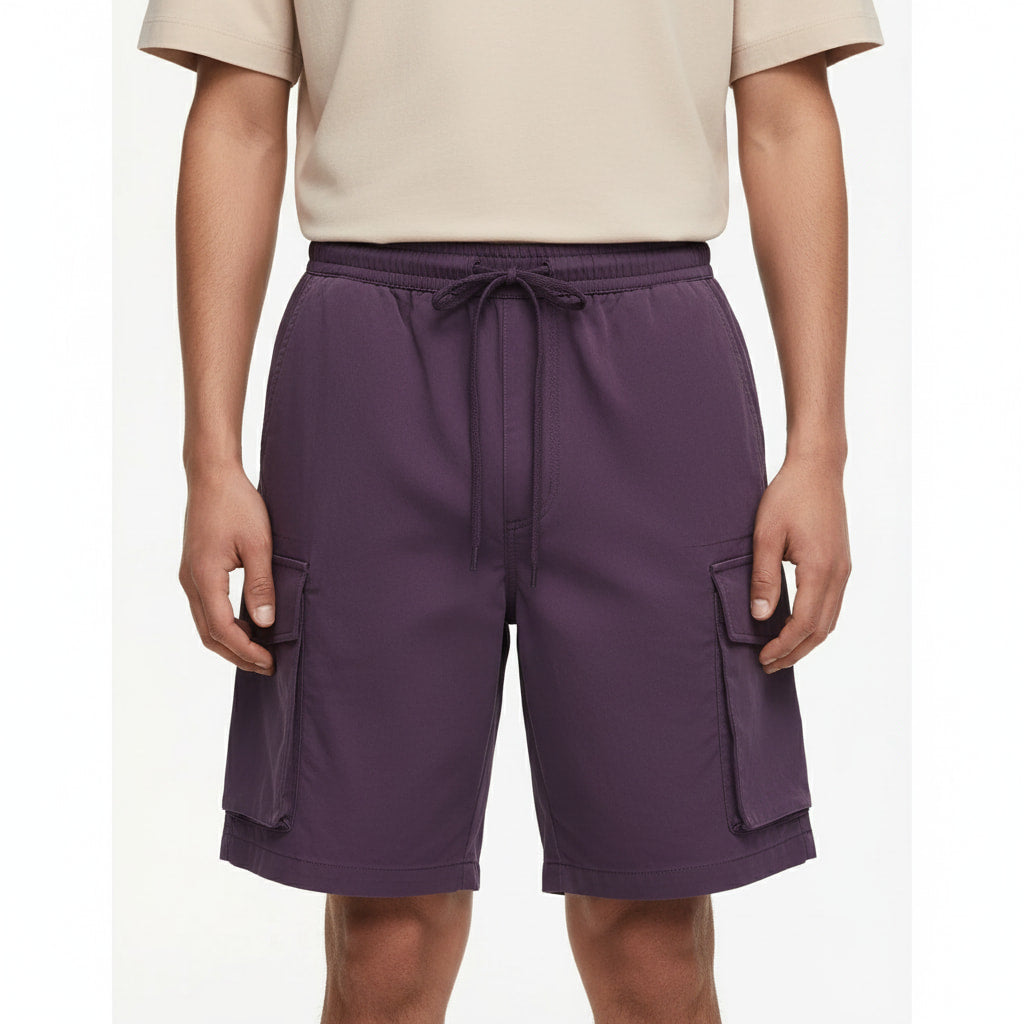 Wrinkle-Textured Cargo Shorts on model - detail view