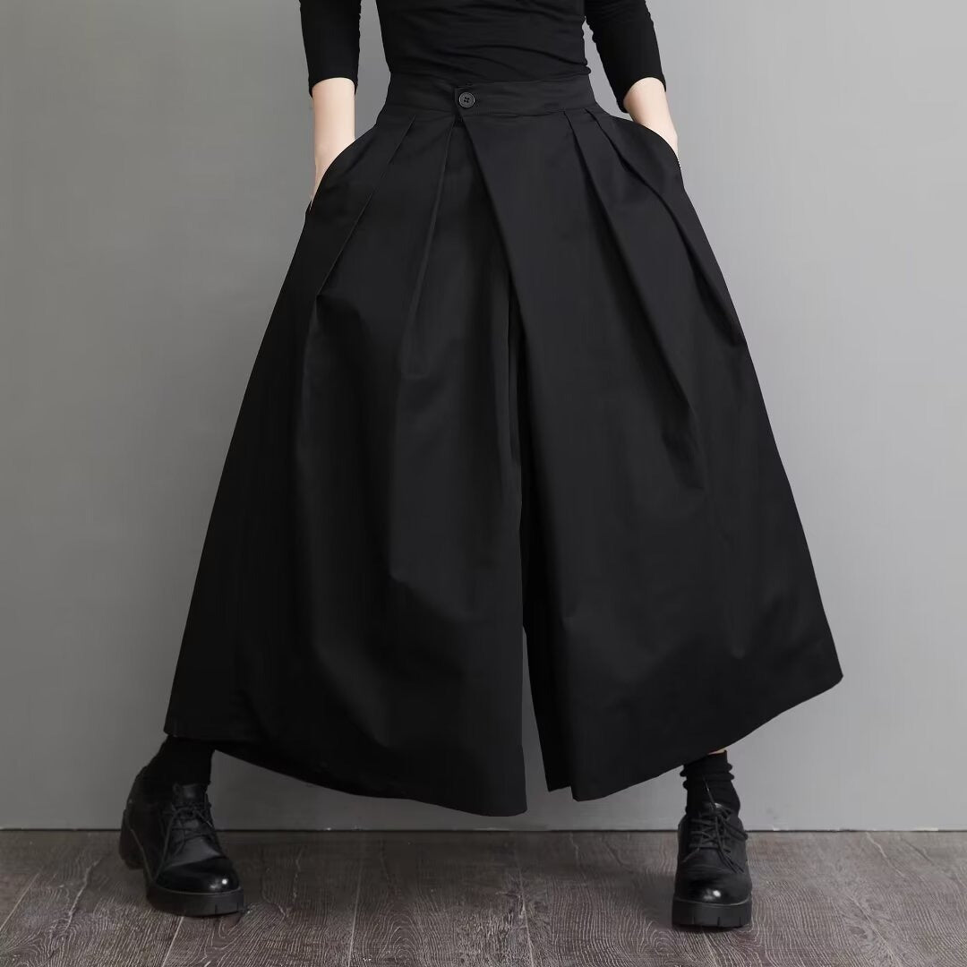 Women's hakama pants, black box-pleated wide leg, pleats