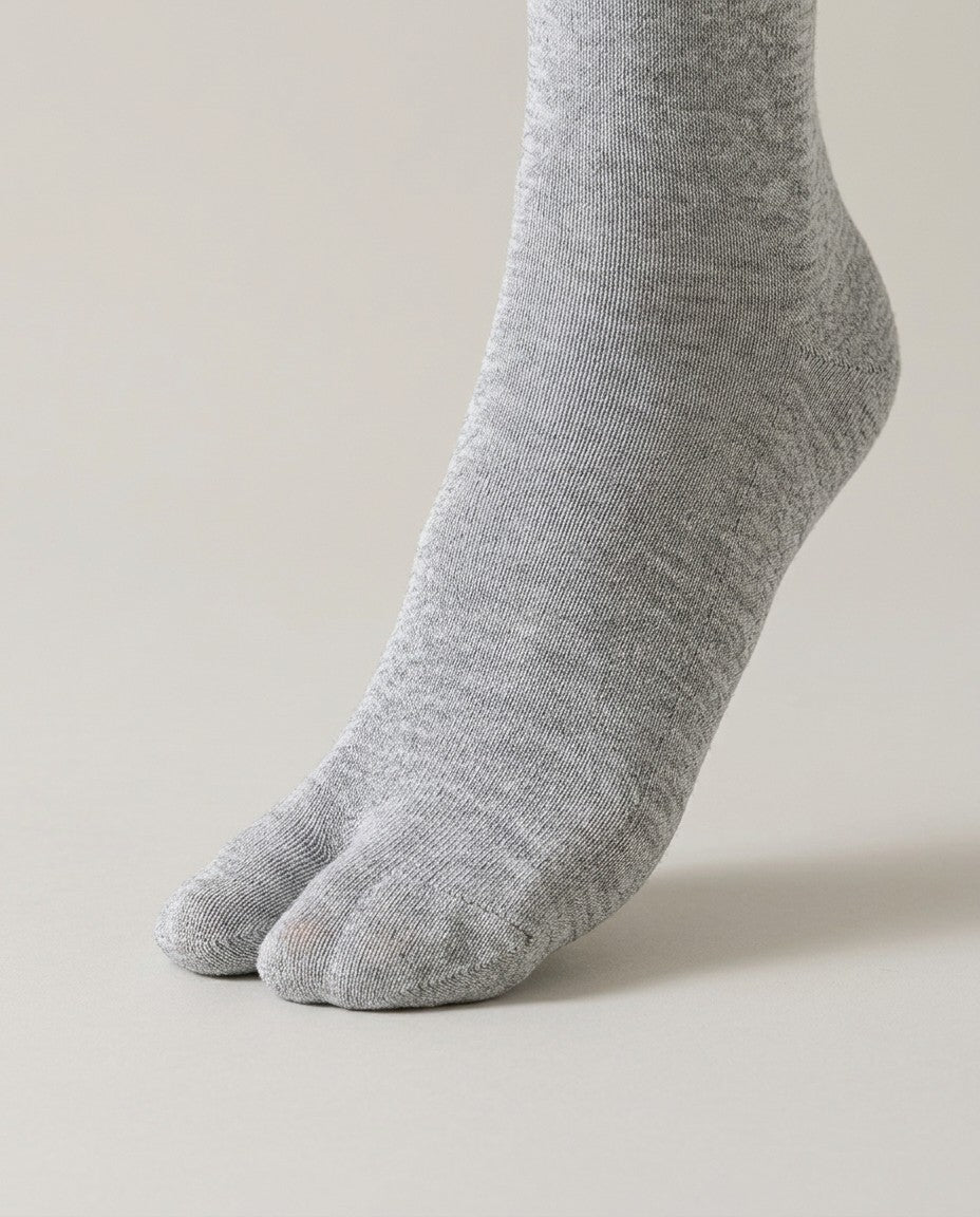 Split Toe Tabi Socks split toe detail