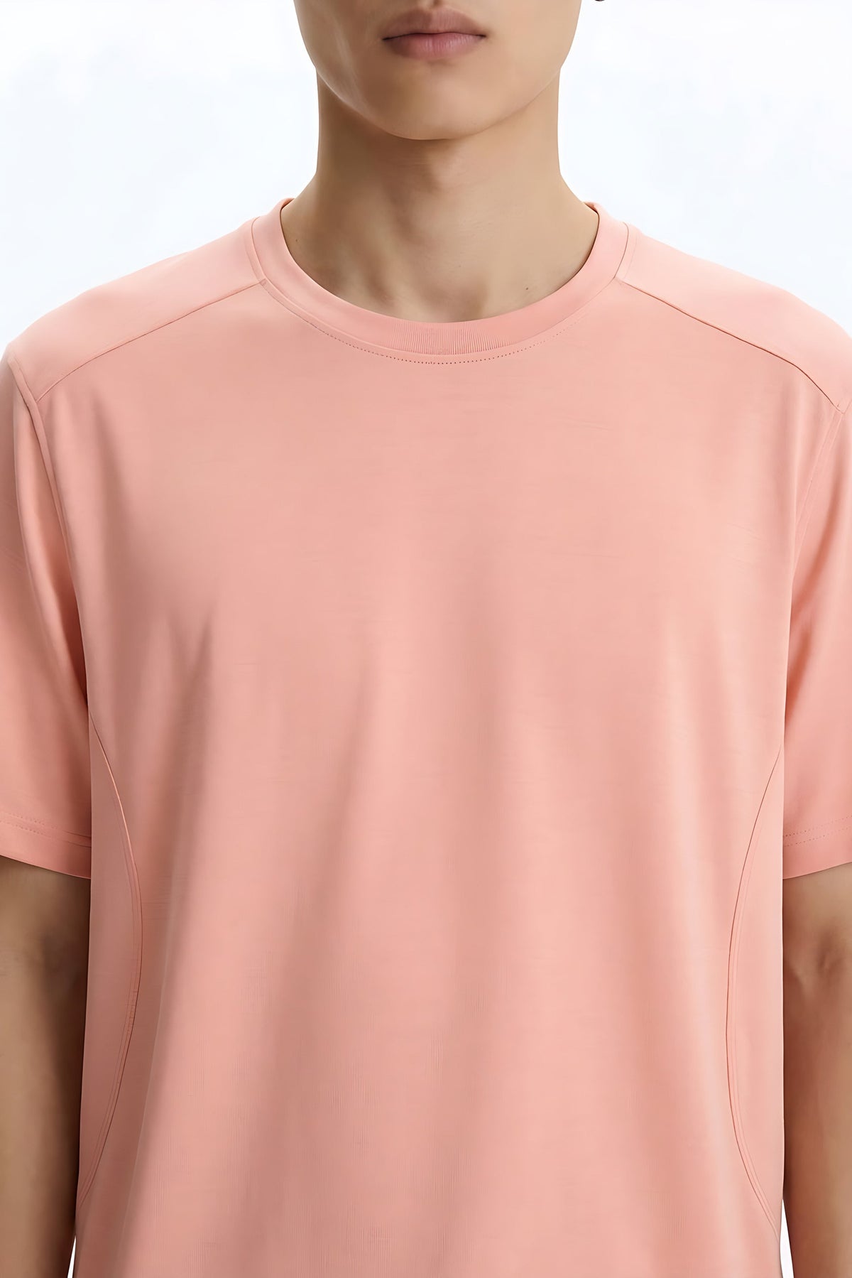 Running T-Shirt on model - detail view